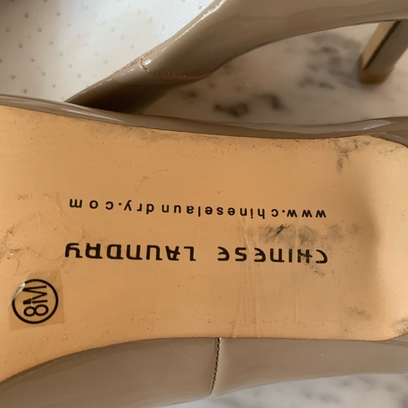 Chinese Laundry Nude Heels - Picture 4 of 4